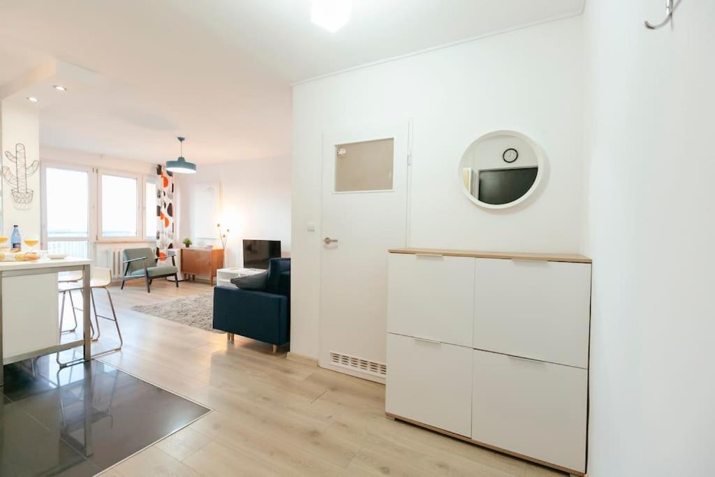 Wawaview! Studio With An Amazing View! Powisle. Varsovia Exterior foto